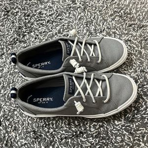 Sperry slip on’s